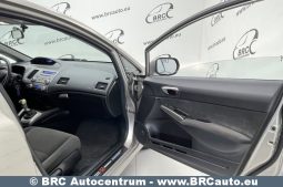 
										Honda Civic 1.8i Sedan 2006 full									