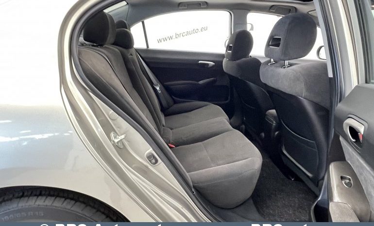 
								Honda Civic 1.8i Sedan 2006 full									