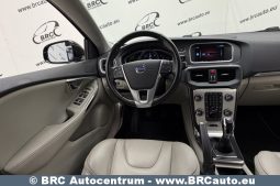 
										Volvo V40 D2 Ocean Race 2015 full									