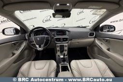 
										Volvo V40 D2 Ocean Race 2015 full									
