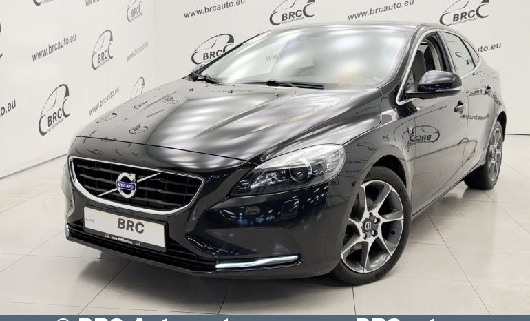 
								Volvo V40 D2 Ocean Race 2015 full									