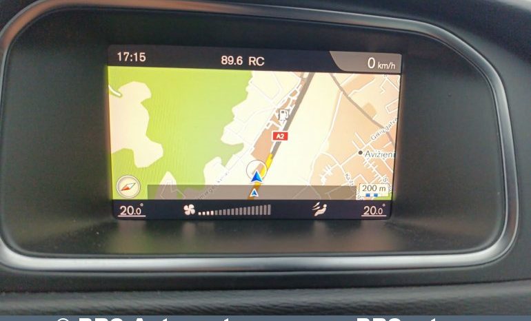 
								Volvo V40 D2 R-Design 2017 full									