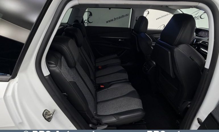 
								Peugeot 5008 1.6i PureTech Automatas 2019 full									