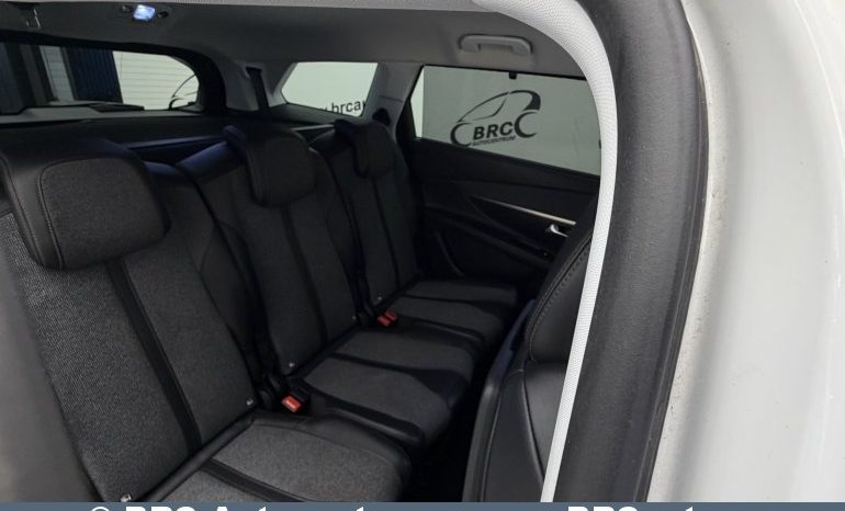
								Peugeot 5008 1.6i PureTech Automatas 2019 full									