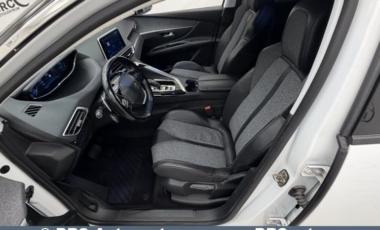 
								Peugeot 5008 1.6i PureTech Automatas 2019 full									