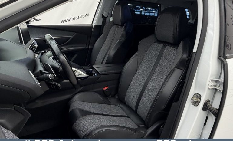
								Peugeot 5008 1.6i PureTech Automatas 2019 full									