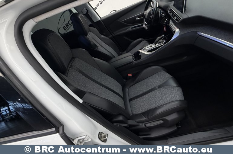 Peugeot 5008 1.6i PureTech Automatas 2019