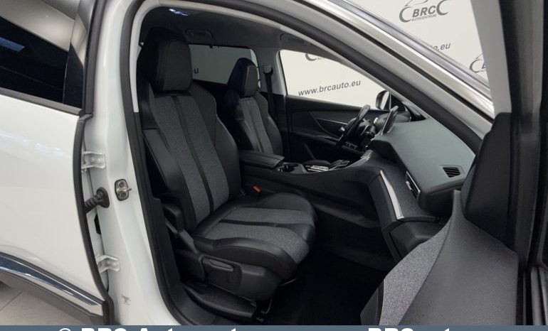 
								Peugeot 5008 1.6i PureTech Automatas 2019 full									