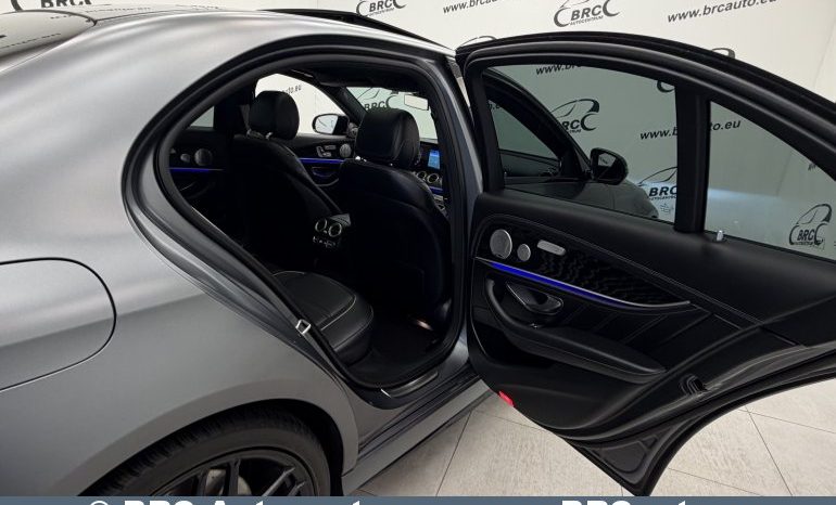 
								Mercedes-Benz E 63 AMG BRABUS 700 Automatas 2018 full									