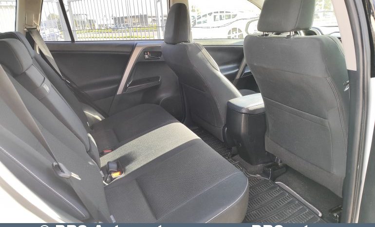 
								Toyota RAV 4 2.5 Hybrid e-CVT 2017 full									