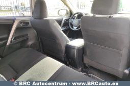 
										Toyota RAV 4 2.5 Hybrid e-CVT 2017 full									