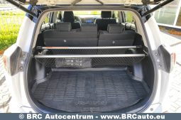 
										Toyota RAV 4 2.5 Hybrid e-CVT 2017 full									
