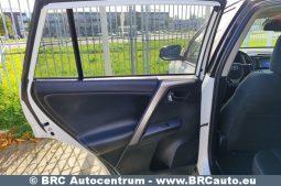 
										Toyota RAV 4 2.5 Hybrid e-CVT 2017 full									