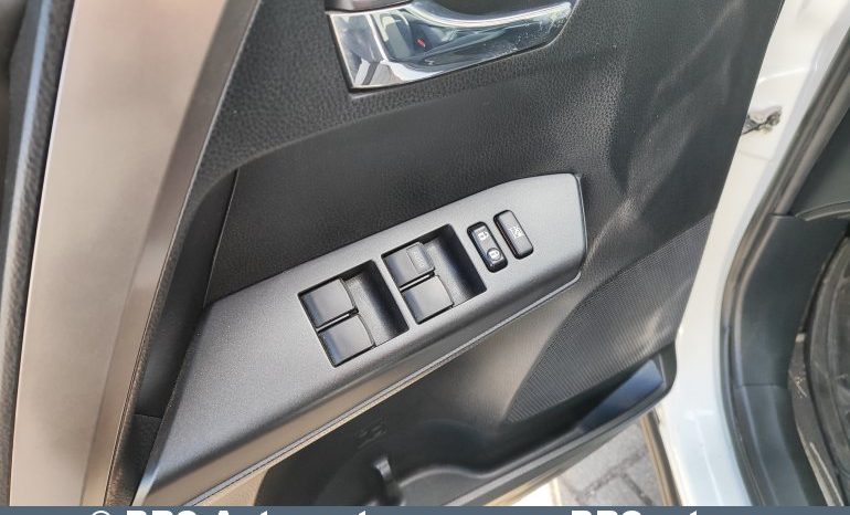 
								Toyota RAV 4 2.5 Hybrid e-CVT 2017 full									