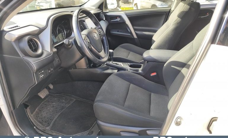 
								Toyota RAV 4 2.5 Hybrid e-CVT 2017 full									