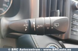 
										Toyota RAV 4 2.5 Hybrid e-CVT 2017 full									