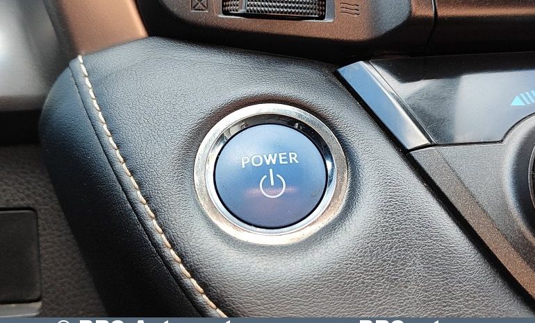 
								Toyota RAV 4 2.5 Hybrid e-CVT 2017 full									