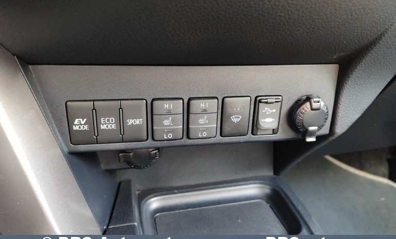 
								Toyota RAV 4 2.5 Hybrid e-CVT 2017 full									