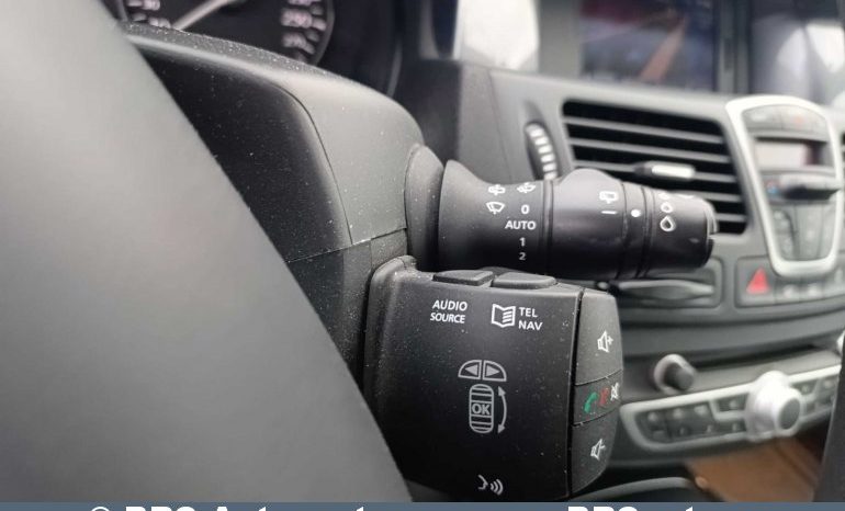 
								Renault Laguna 2.0i 2010 full									