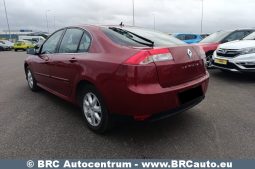 
										Renault Laguna 2.0i 2010 full									