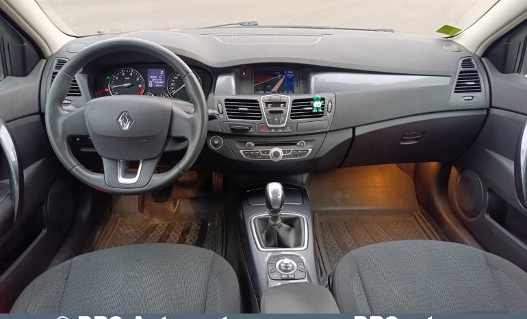 
								Renault Laguna 2.0i 2010 full									