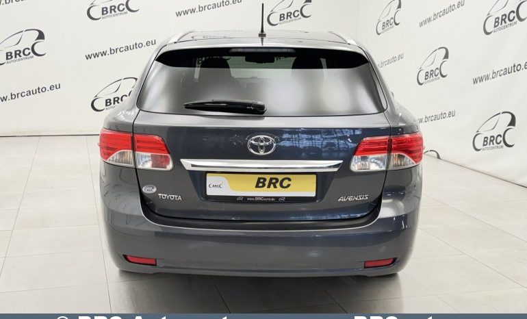 
								Toyota Avensis 2.0 VVT-i Wagon Automatas 2014 full									