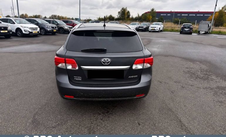 
								Toyota Avensis 2.0 Valvematic Wagon Automatas 2014 full									