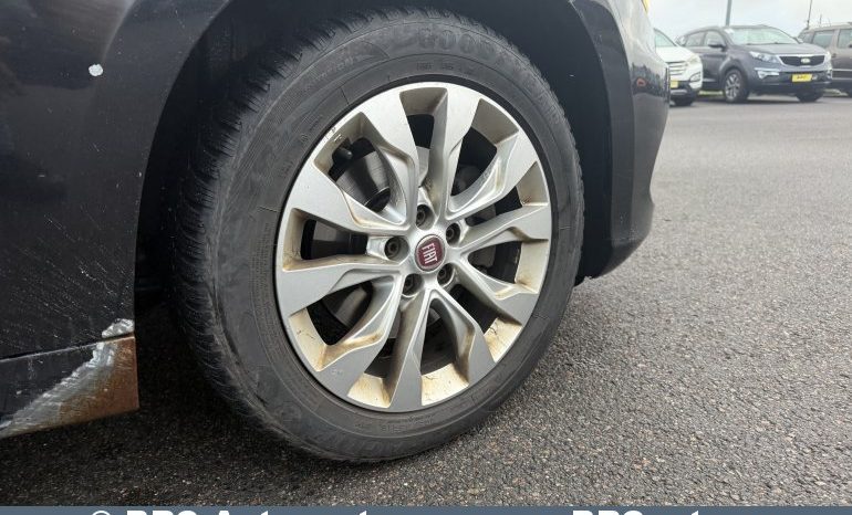
								Fiat Tipo 1.4 Station Wagon 2018 full									