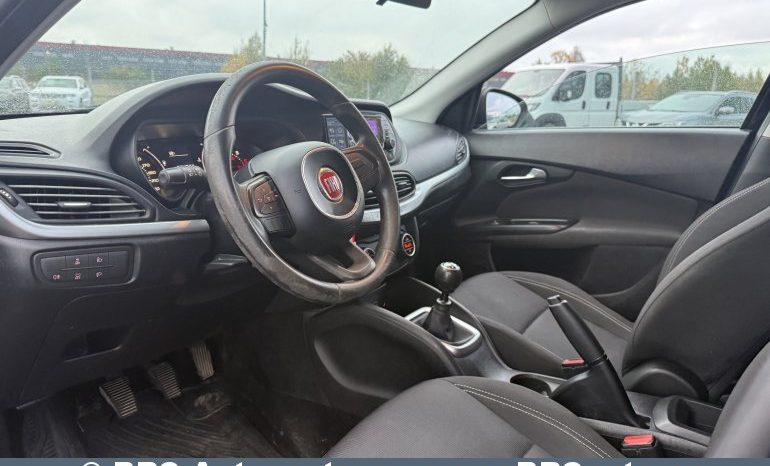 
								Fiat Tipo 1.4 Station Wagon 2018 full									