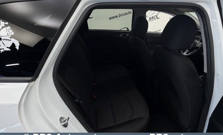 
								Kia Ceed SW 1.5 T-GDI LX Plus Automatas 2023 full									