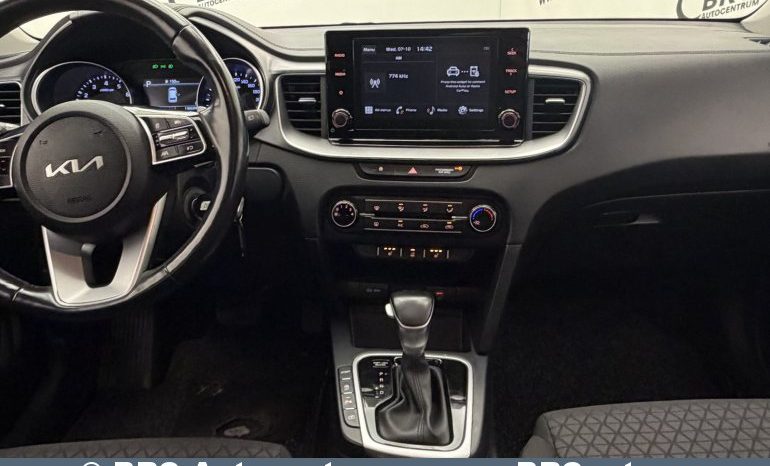 
								Kia Ceed SW 1.5 T-GDI LX Plus Automatas 2023 full									