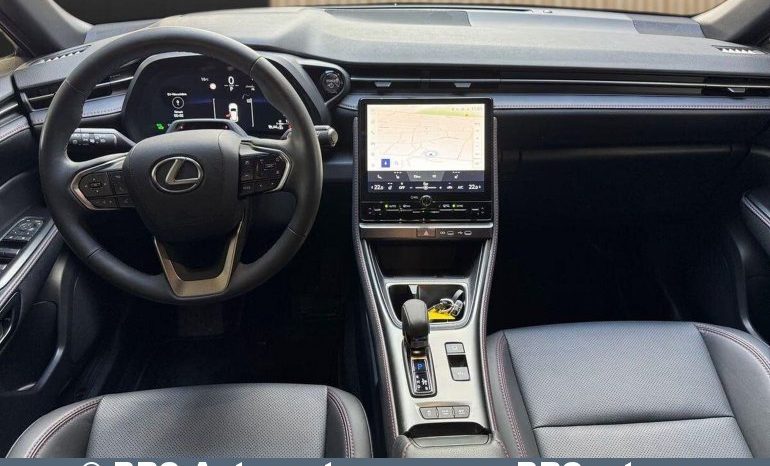 
								Lexus LBX  2025 full									