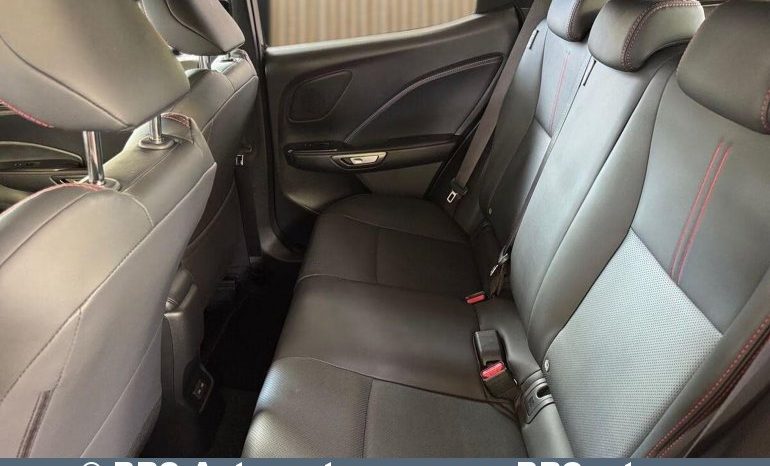 
								Lexus LBX  2025 full									
