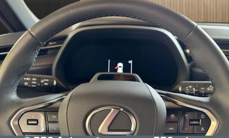 
								Lexus LBX  2025 full									