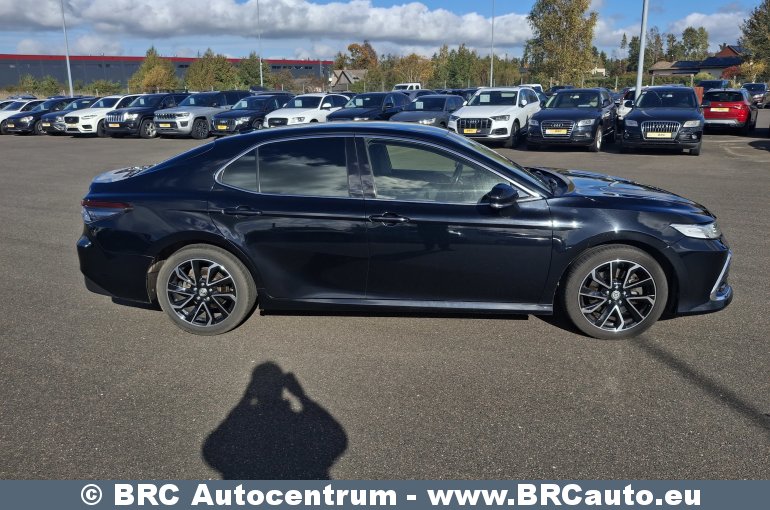 Toyota Camry 2.5 Hybrid Automatas 2021