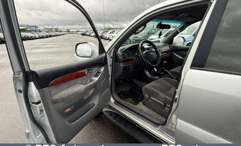 
								Toyota Land Cruiser D4D 2003 full									