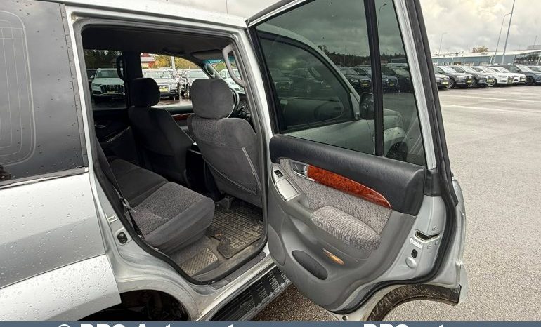 
								Toyota Land Cruiser D4D 2003 full									