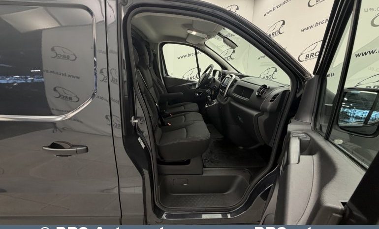 
								Renault Trafic 2.0dCi Automatas 2021 full									