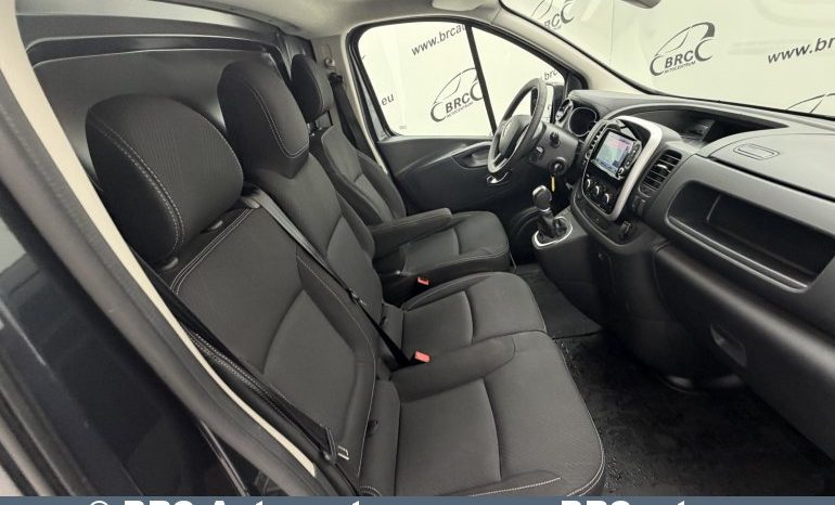 
								Renault Trafic 2.0dCi Automatas 2021 full									