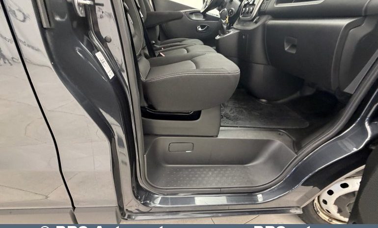 
								Renault Trafic 2.0dCi Automatas 2021 full									