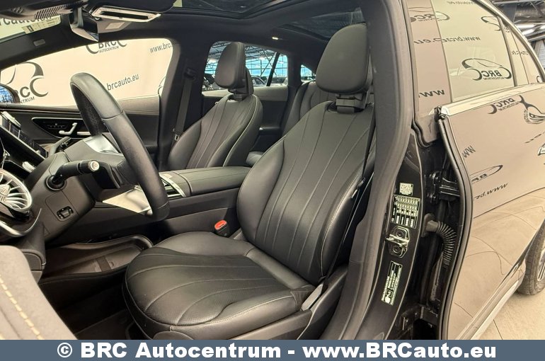 Mercedes-Benz EQE 300 Automatas 2024