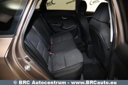 
										Hyundai i30 1.4 CRDi BlueDrive Tourer 2012 full									