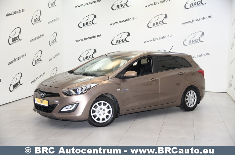 Hyundai i30 1.4 CRDi BlueDrive Tourer 2012