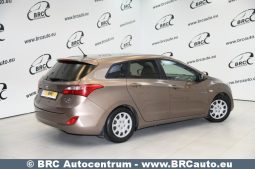 Hyundai i30 1.4 CRDi BlueDrive Tourer 2012