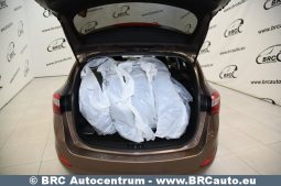 
										Hyundai i30 1.4 CRDi BlueDrive Tourer 2012 full									