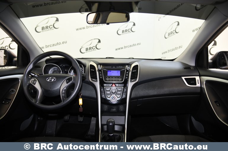 Hyundai i30 1.4 CRDi BlueDrive Tourer 2012