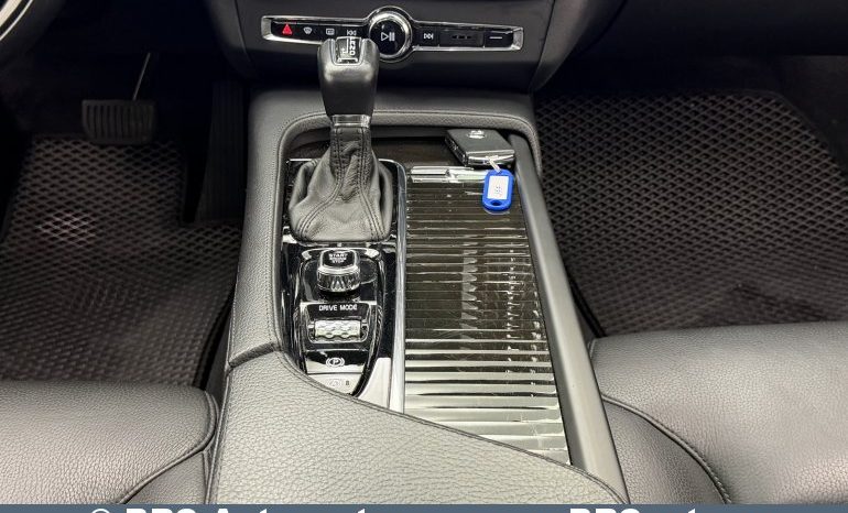 
								Volvo S90 T5 AWD Mommentum Automatas 2018 full									