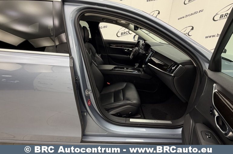 Volvo S90 T5 AWD Mommentum Automatas 2018