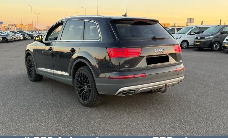 
								Audi Q7 3.0 TDI V6 Quattro Automatas 2015 full									