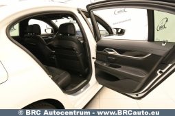 
										BMW 730 xDrive30d M-Sport Automatas 2019 full									